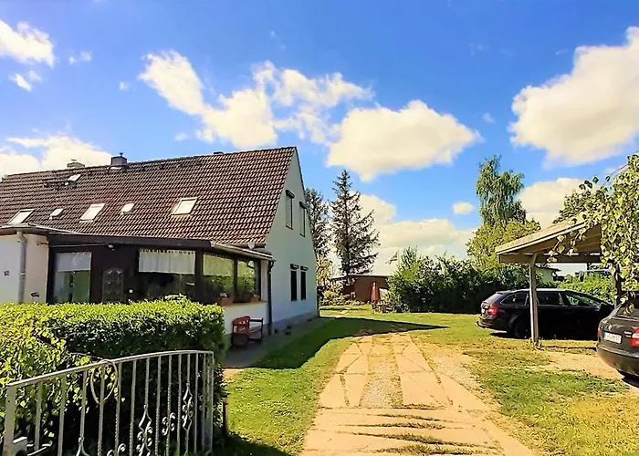 Zum Naturstrand Tremt